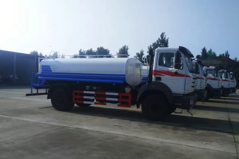 Camión cisterna de agua 4×2