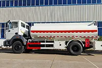 Camión cisterna de combustible 4×2