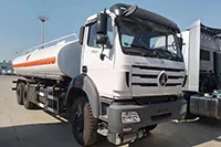 Camión cisterna de combustible 6×4